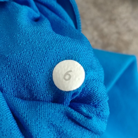 Lululemon daily yoga jacket size 6 - Picture 5 of 8